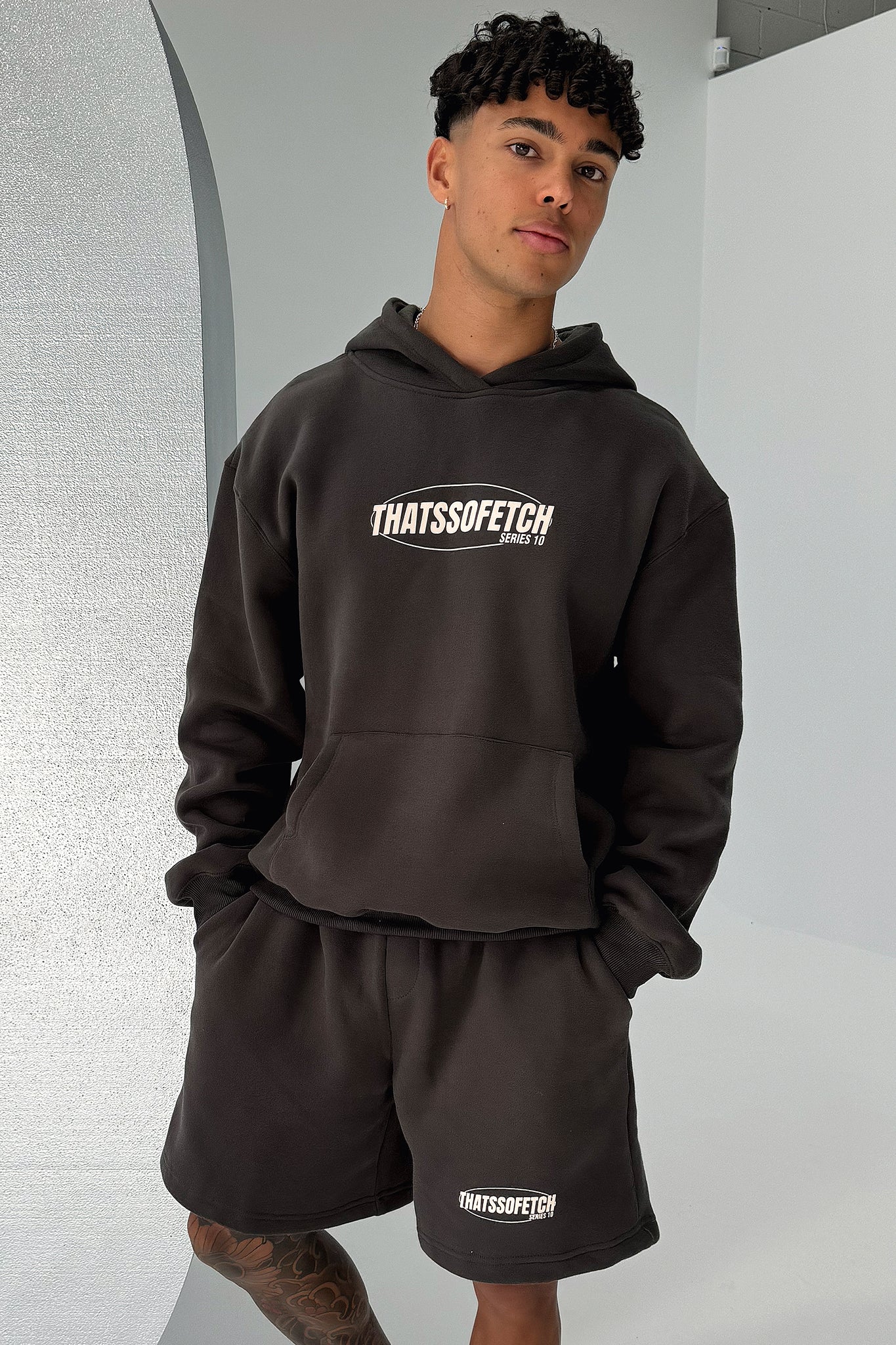 Series 10 3/4 Shorts - Charcoal