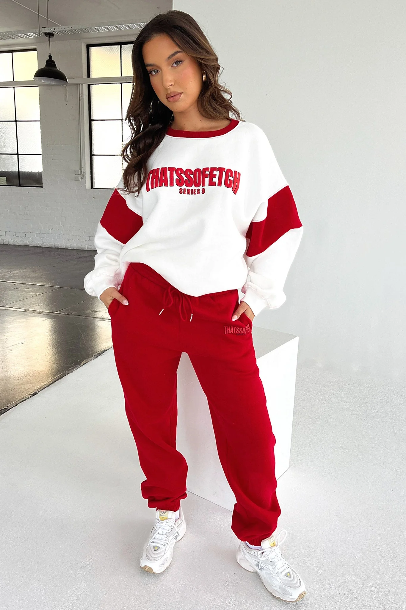 Series 9 Crewneck - Red